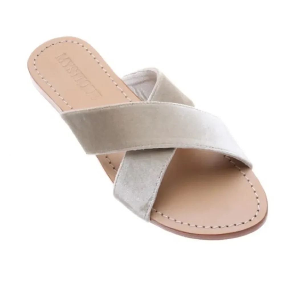 MYSTIQUE Bergen Velvet Sandals Sz. 8